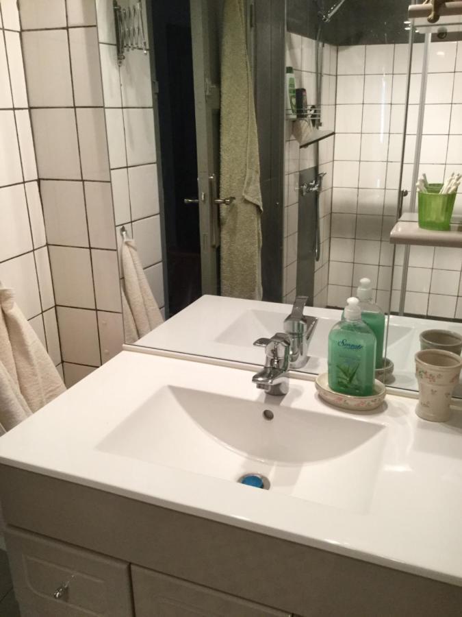 Les Hirondelles Bed and Breakfast Argeliers Buitenkant foto